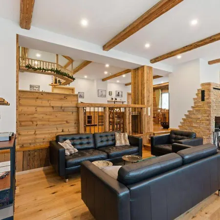 Haus Planegg Xl בית נופש
